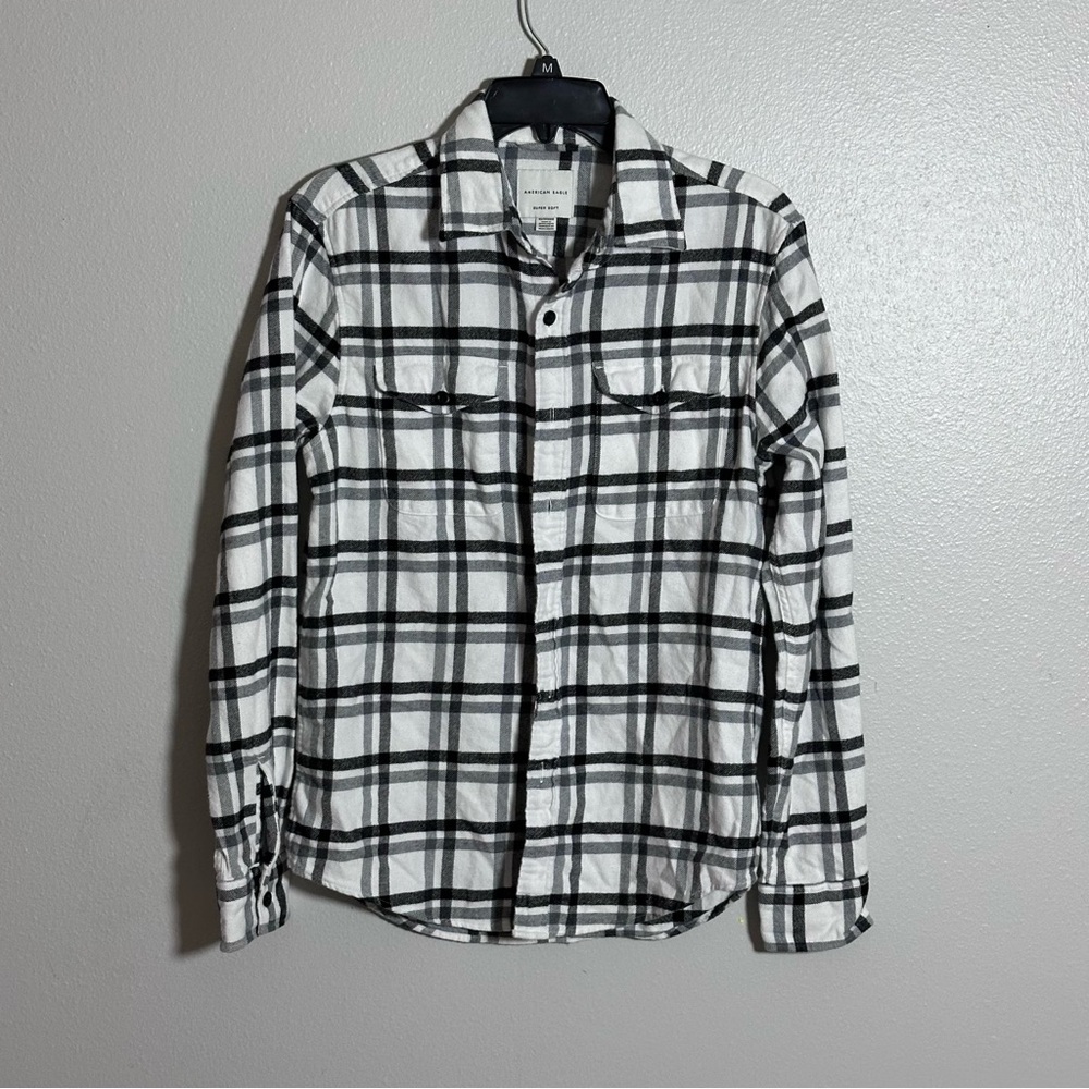American Eagle Men Black/White‎ Plaid Button Flannel Shirt Super Soft Size XS